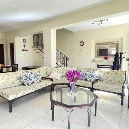 Bellablu With Private Pool And Sea View Ajia Napa